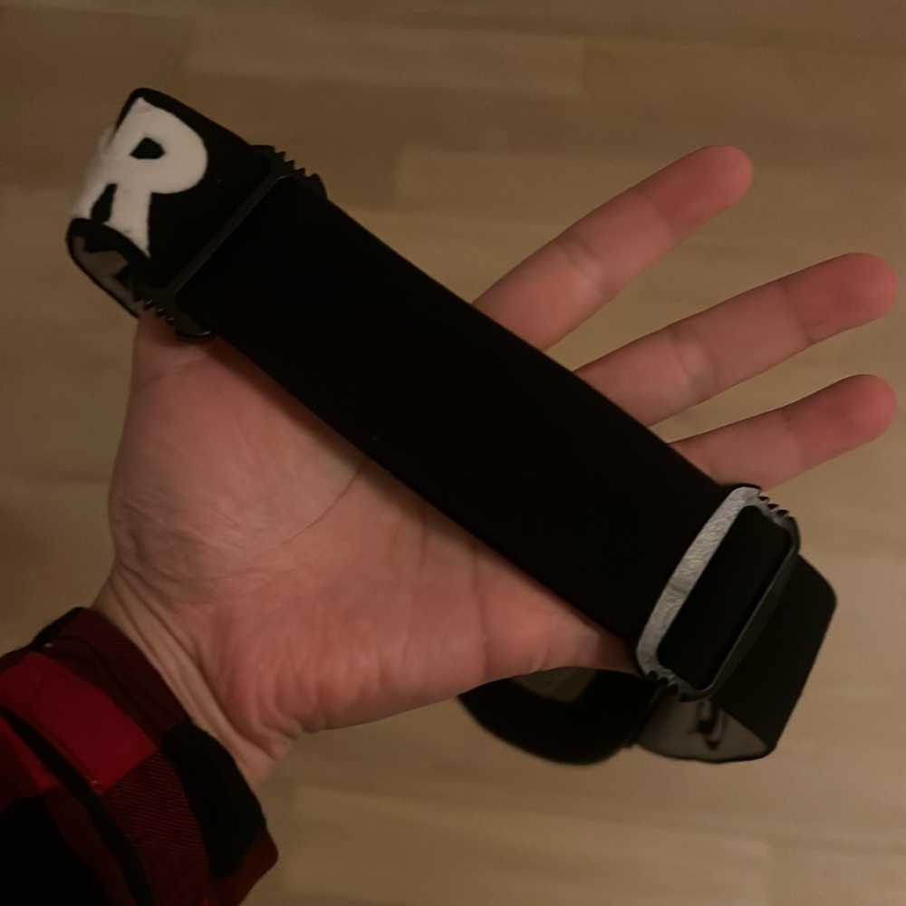 Ski Goggles - image 5